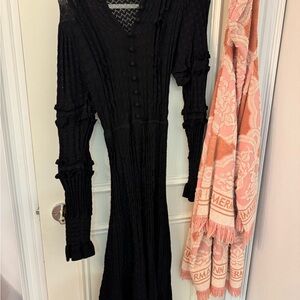 Sandro Elegant Black Textured Long Sleeve Dress